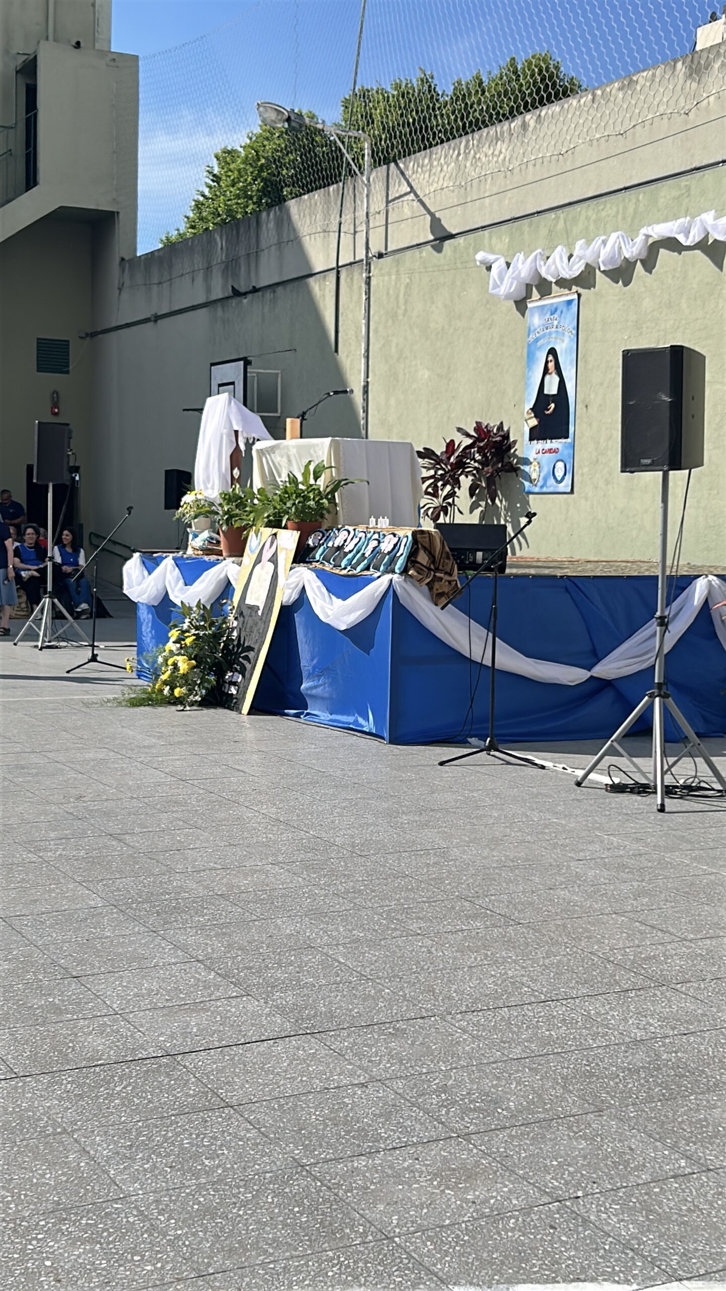 En este momento estás viendo Celebración Santa Vicenta
