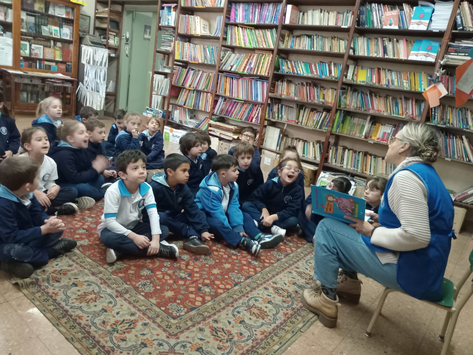 En este momento estás viendo Biblioteca
